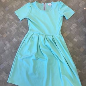 Lularoe Amelia Mint Dress - Medium